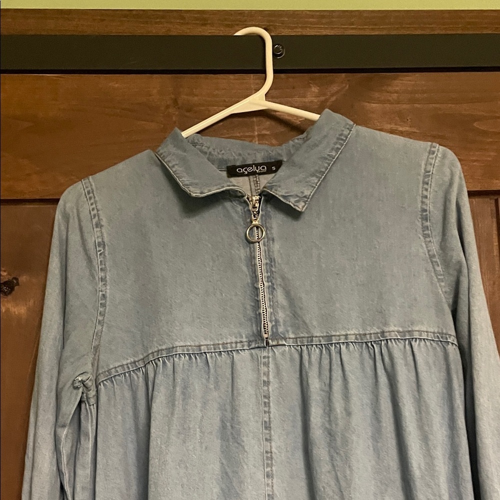 Women's Long Sleeve Denim Dress - Picture 3 of 5